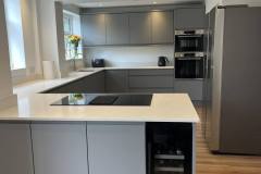 Fitted_kitchen_1