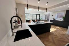 Fitted_kitchen_main_2